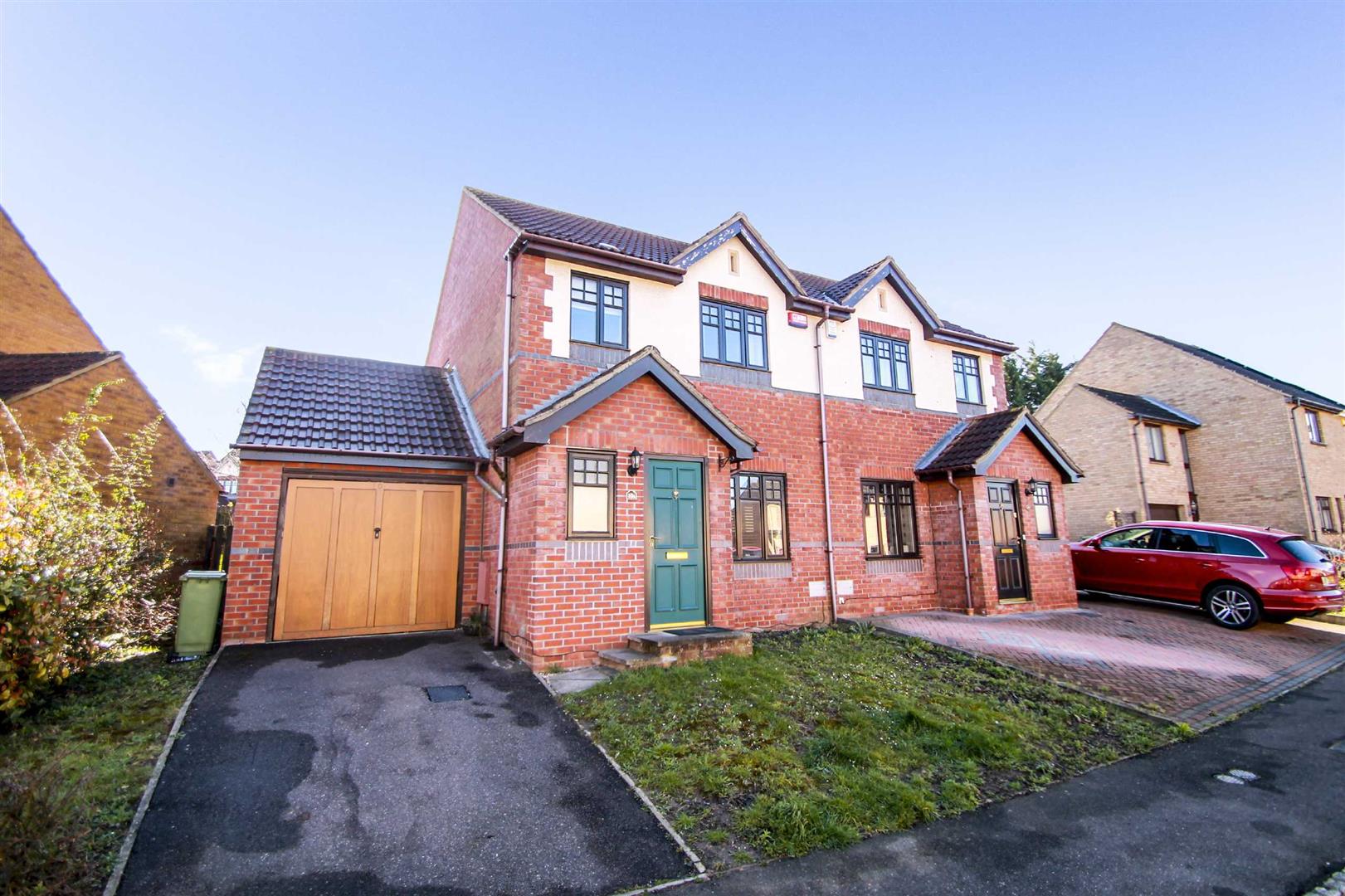 Lowndes Grove, Shenley Church End, Milton Keynes